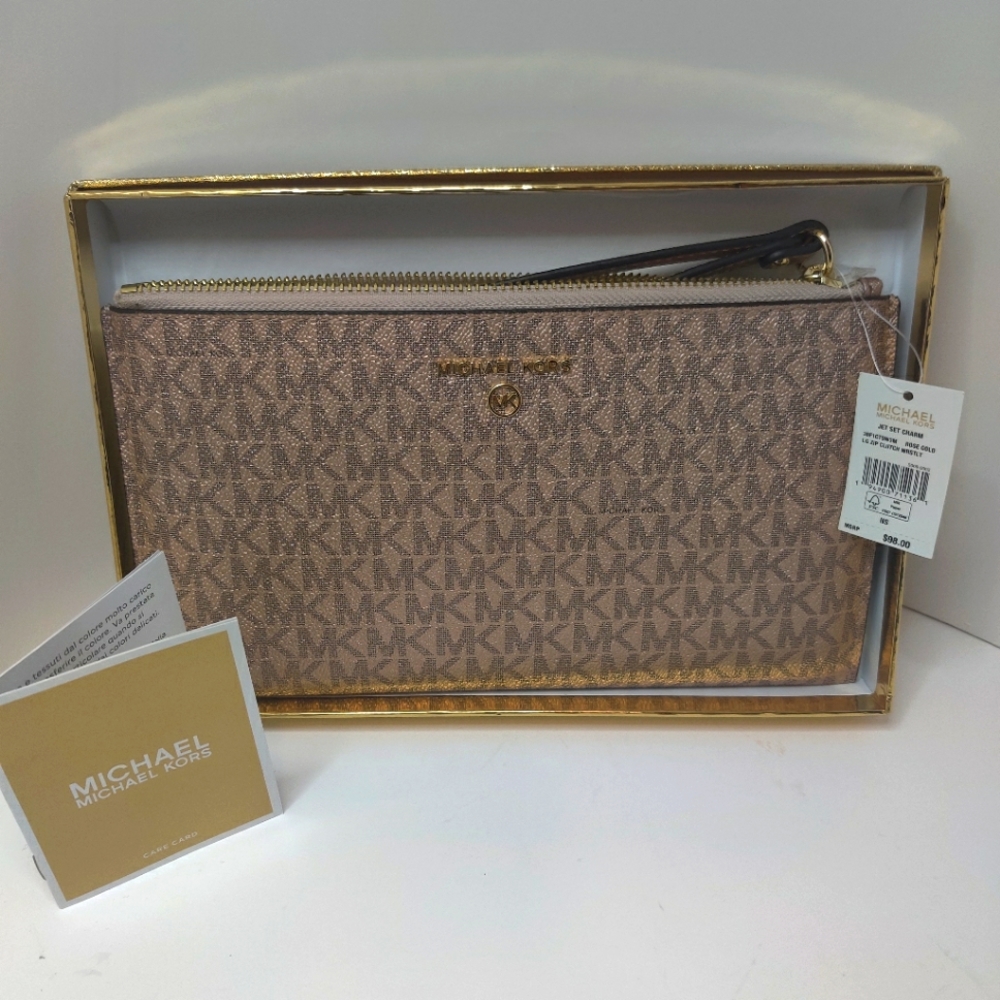 Micheal Kors Clutch/Wristlet